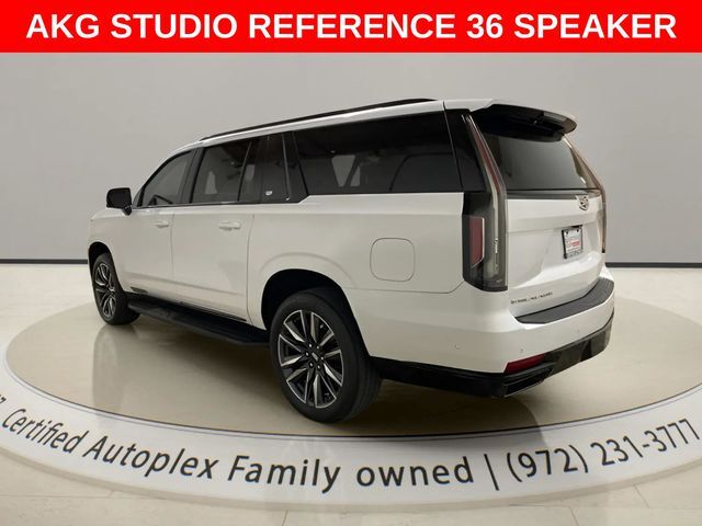 2023 Cadillac Escalade ESV Sport