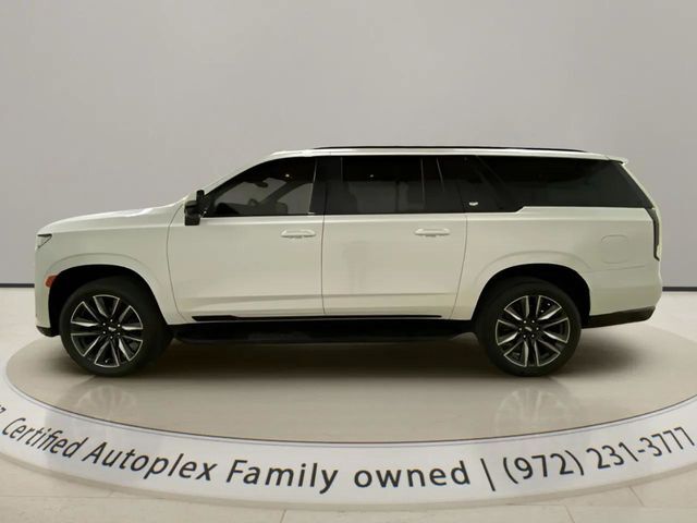 2023 Cadillac Escalade ESV Sport