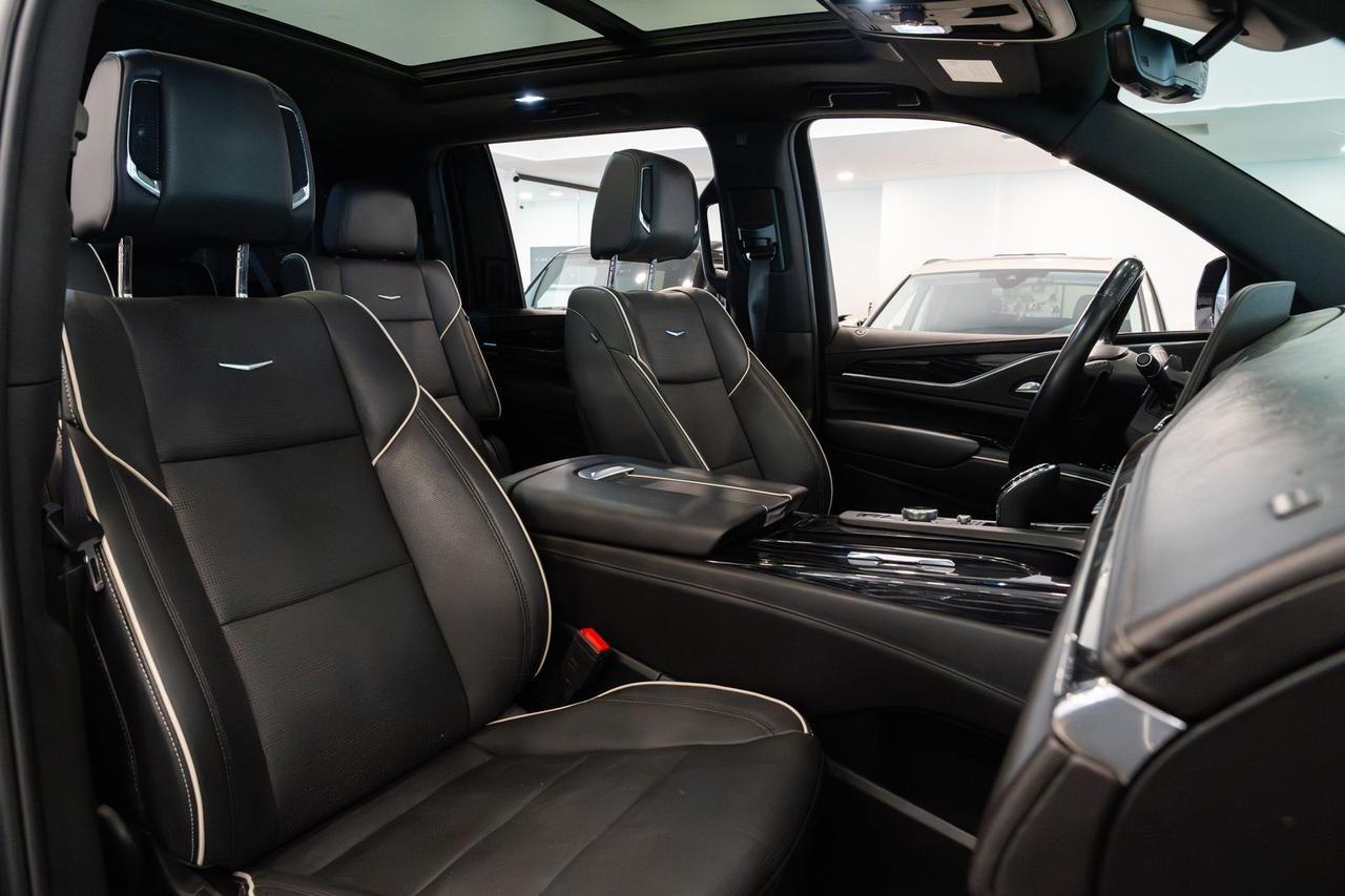 2023 Cadillac Escalade ESV Sport Gladstone OR
