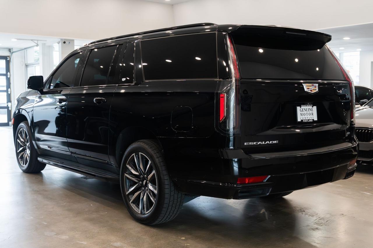 2023 Cadillac Escalade ESV Sport Gladstone OR