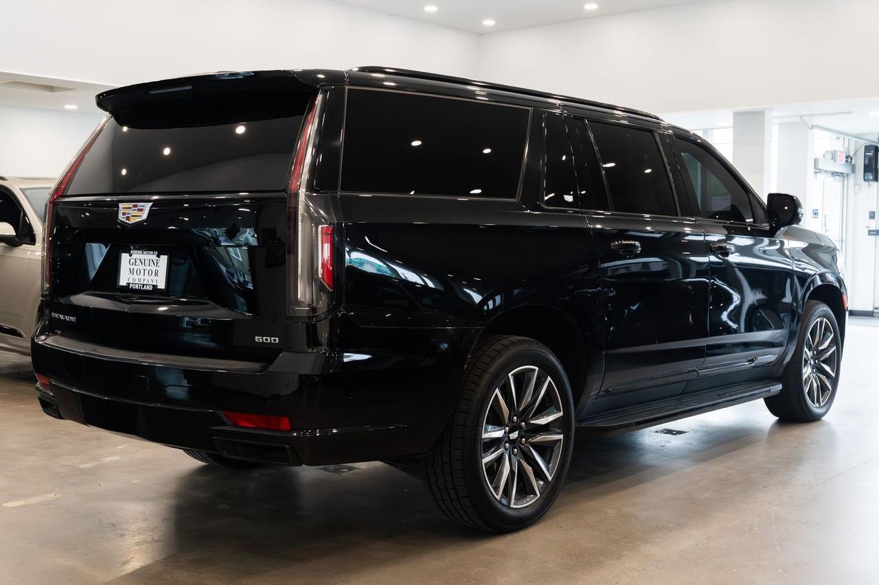 2023 Cadillac Escalade ESV Sport Gladstone OR