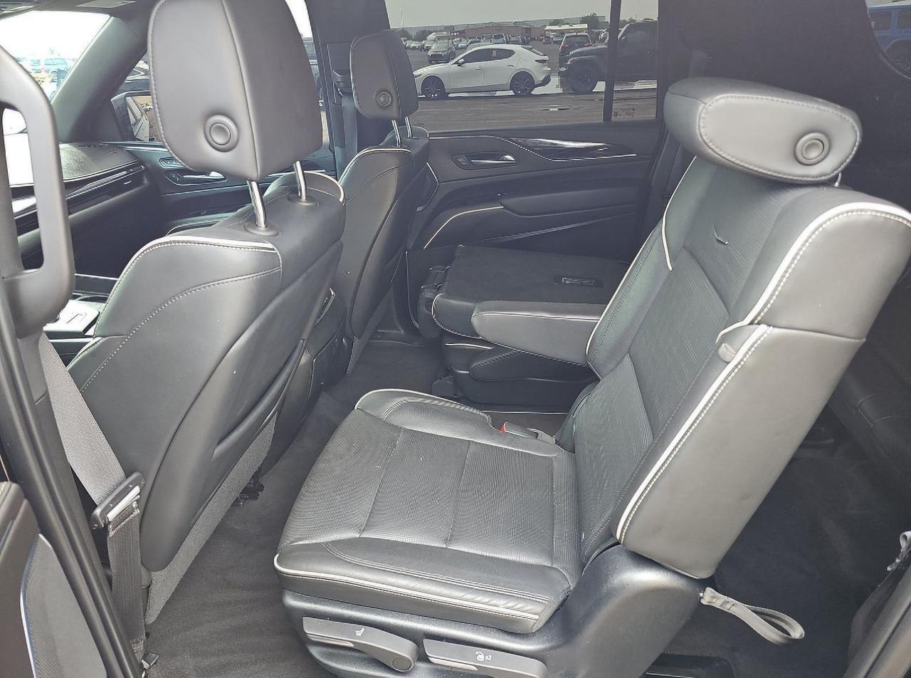 2023 Cadillac Escalade ESV Sport Gladstone OR