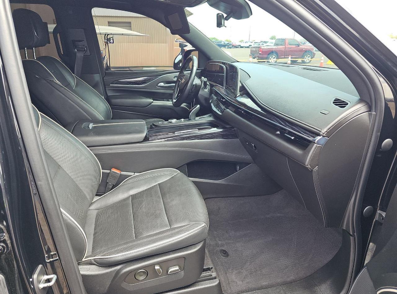 2023 Cadillac Escalade ESV Sport Gladstone OR