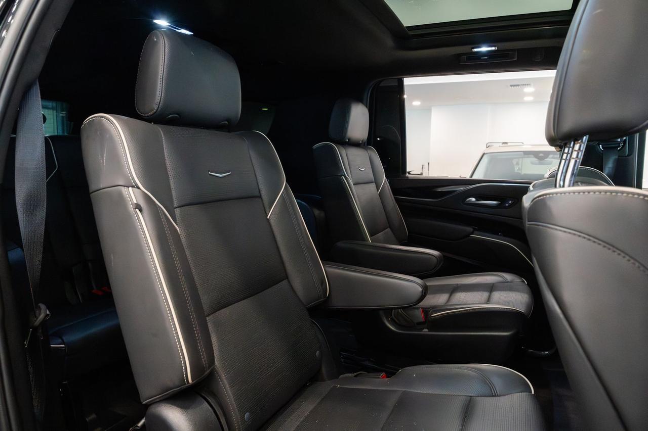 2023 Cadillac Escalade ESV Sport Gladstone OR