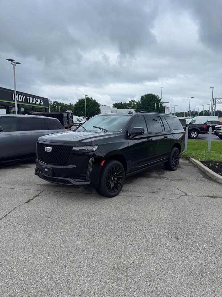 2023 Cadillac Escalade ESV