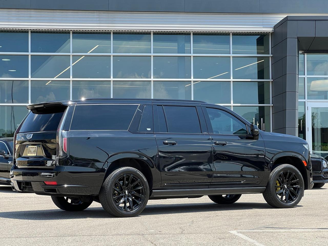 2023 Cadillac Escalade ESV Sport Platinum Indianapolis IN