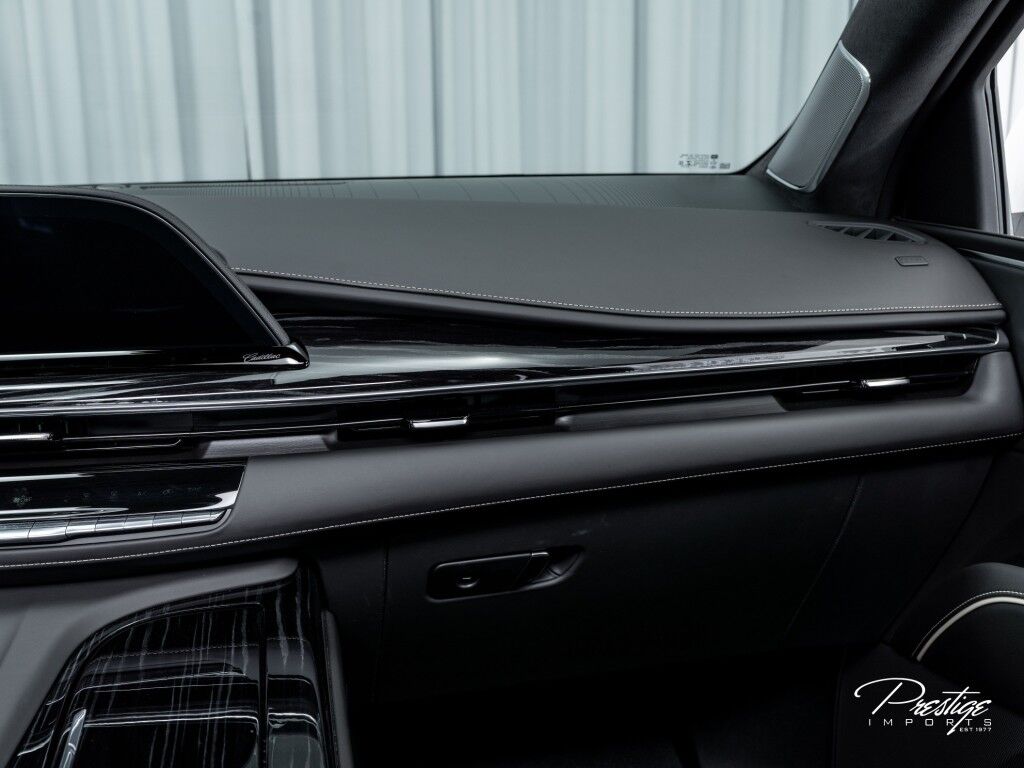 2023 Cadillac Escalade ESV V-Series AWD North Miami Beach FL