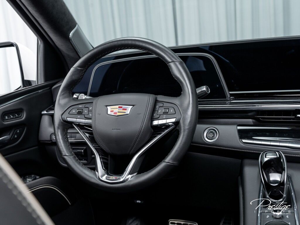 2023 Cadillac Escalade ESV V-Series AWD North Miami Beach FL