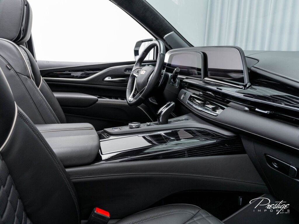 2023 Cadillac Escalade ESV V-Series AWD North Miami Beach FL