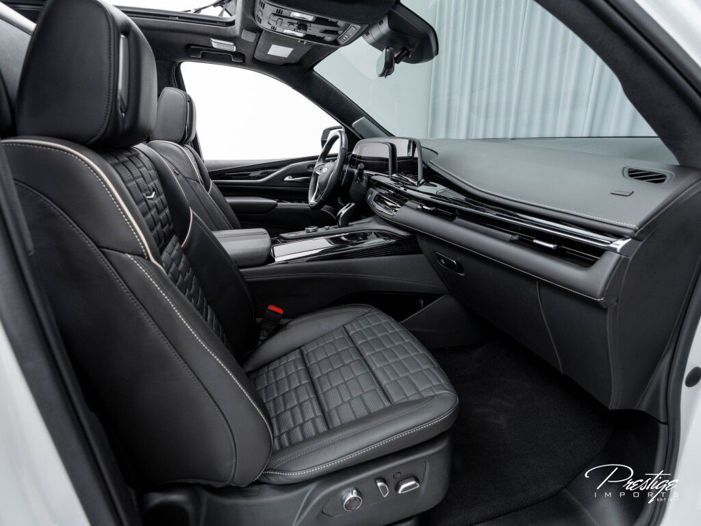 2023 Cadillac Escalade ESV V-Series AWD North Miami Beach FL