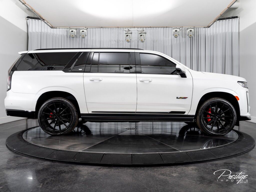 2023 Cadillac Escalade ESV V-Series AWD North Miami Beach FL