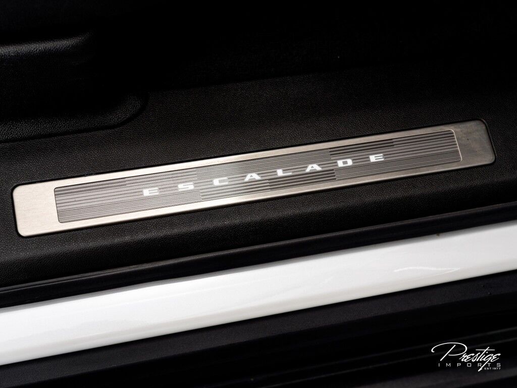 2023 Cadillac Escalade ESV V-Series AWD North Miami Beach FL