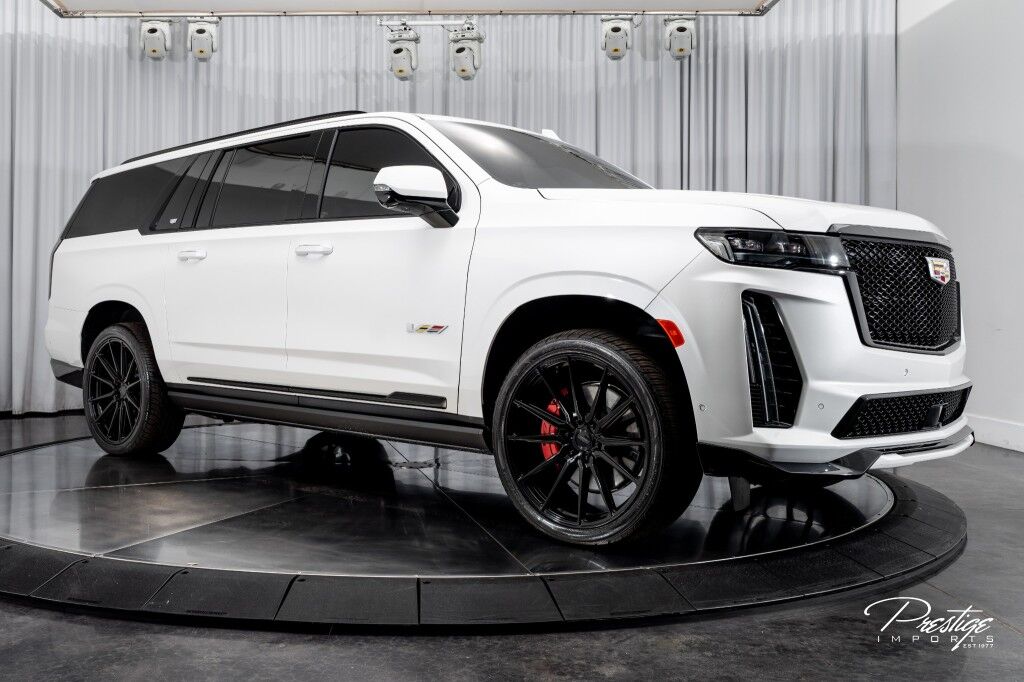 2023 Cadillac Escalade ESV V-Series AWD North Miami Beach FL