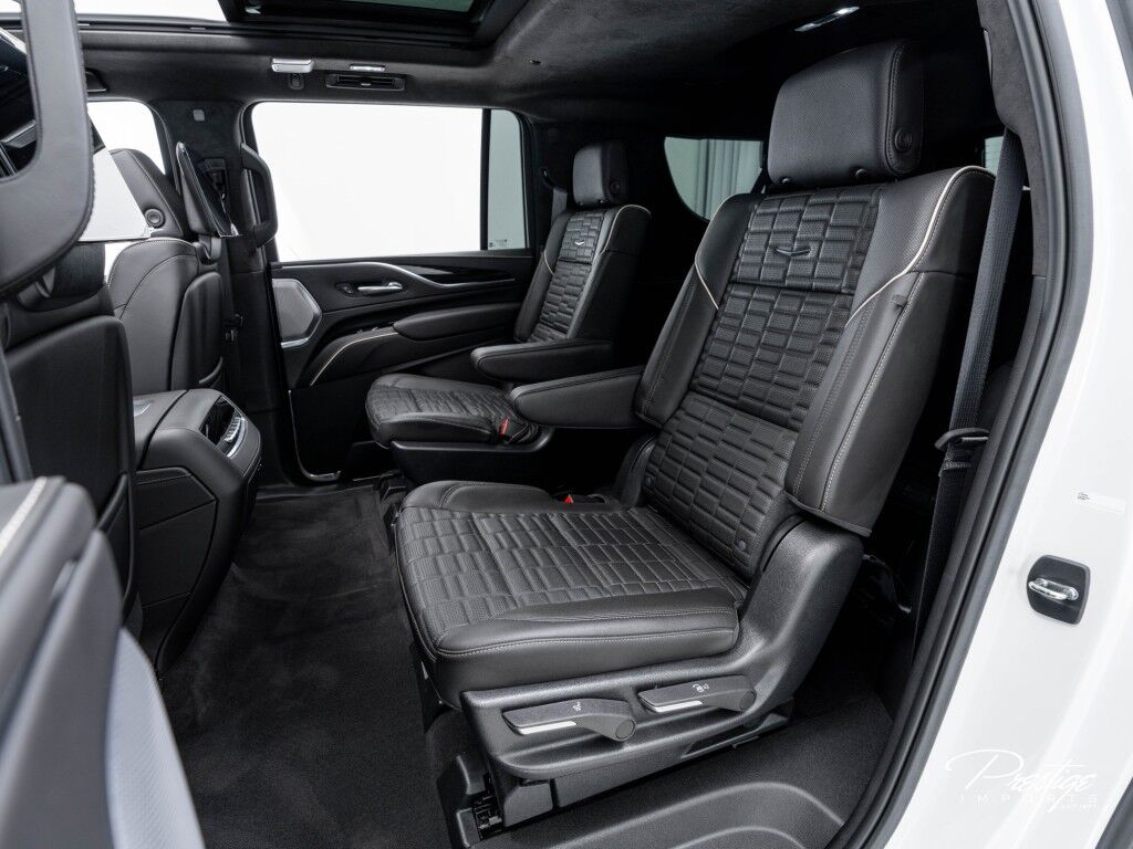 2023 Cadillac Escalade ESV V-Series AWD North Miami Beach FL