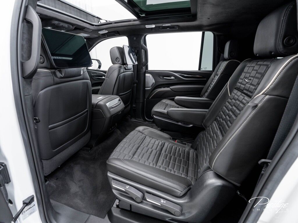 2023 Cadillac Escalade ESV V-Series AWD North Miami Beach FL