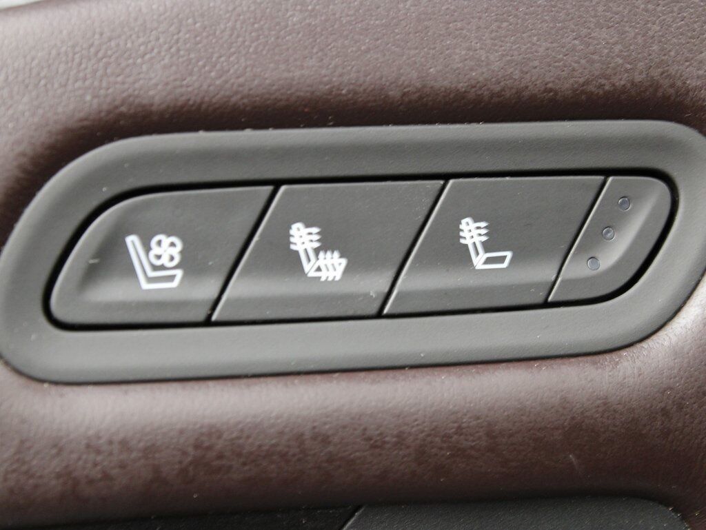 2023 Cadillac Escalade Platinum 4WD 7 Passenger Fond du Lac WI