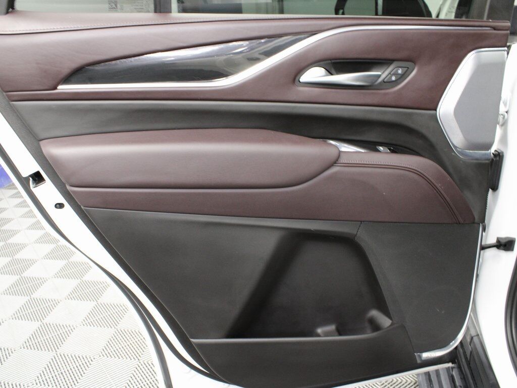 2023 Cadillac Escalade Platinum 4WD 7 Passenger Fond du Lac WI