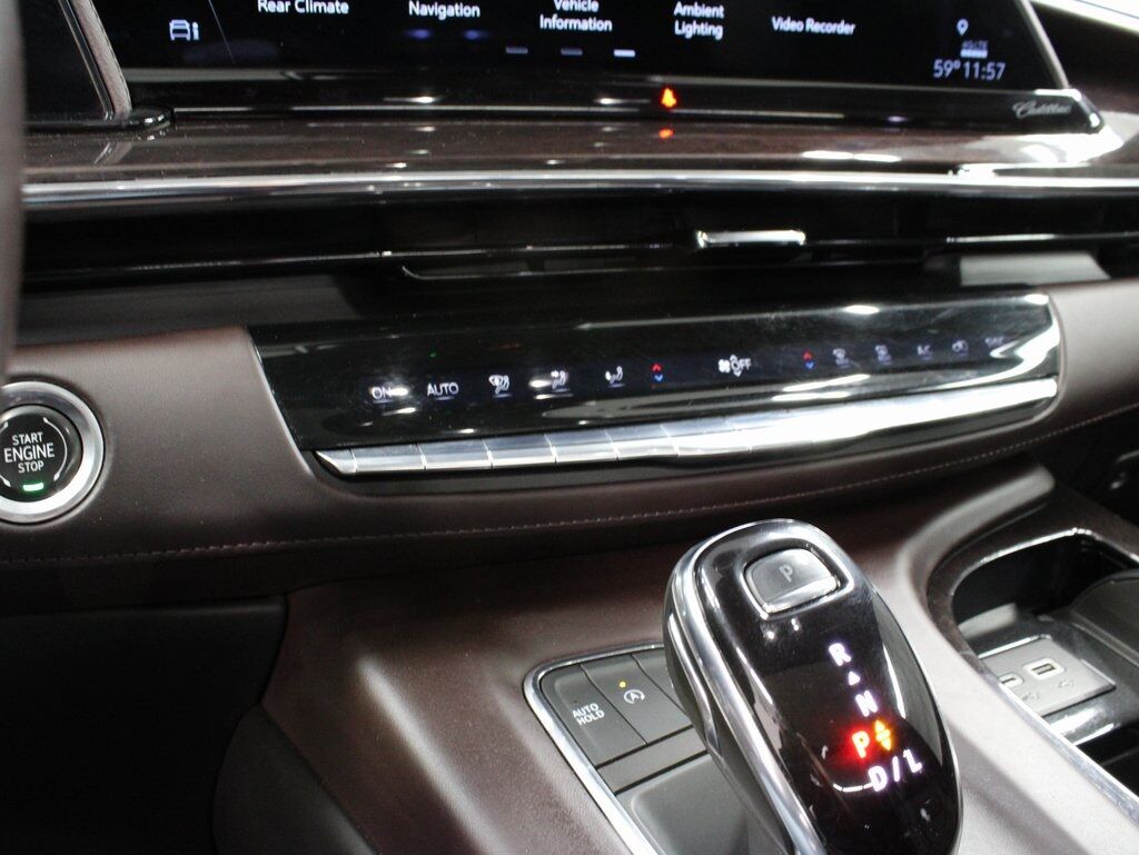 2023 Cadillac Escalade Platinum 4WD 7 Passenger Fond du Lac WI