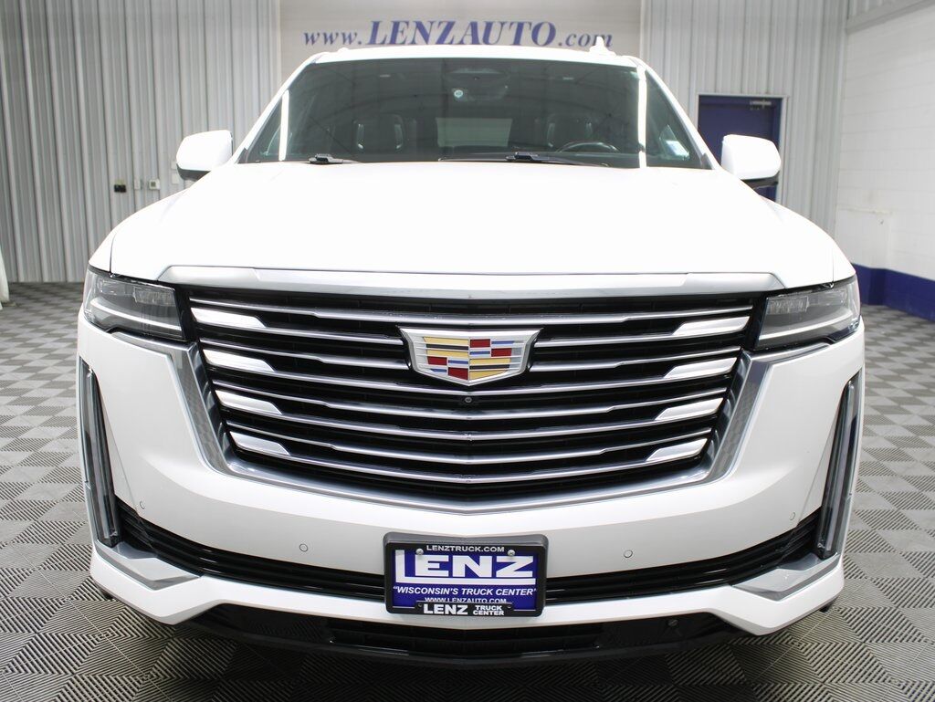 2023 Cadillac Escalade Platinum 4WD 7 Passenger Fond du Lac WI