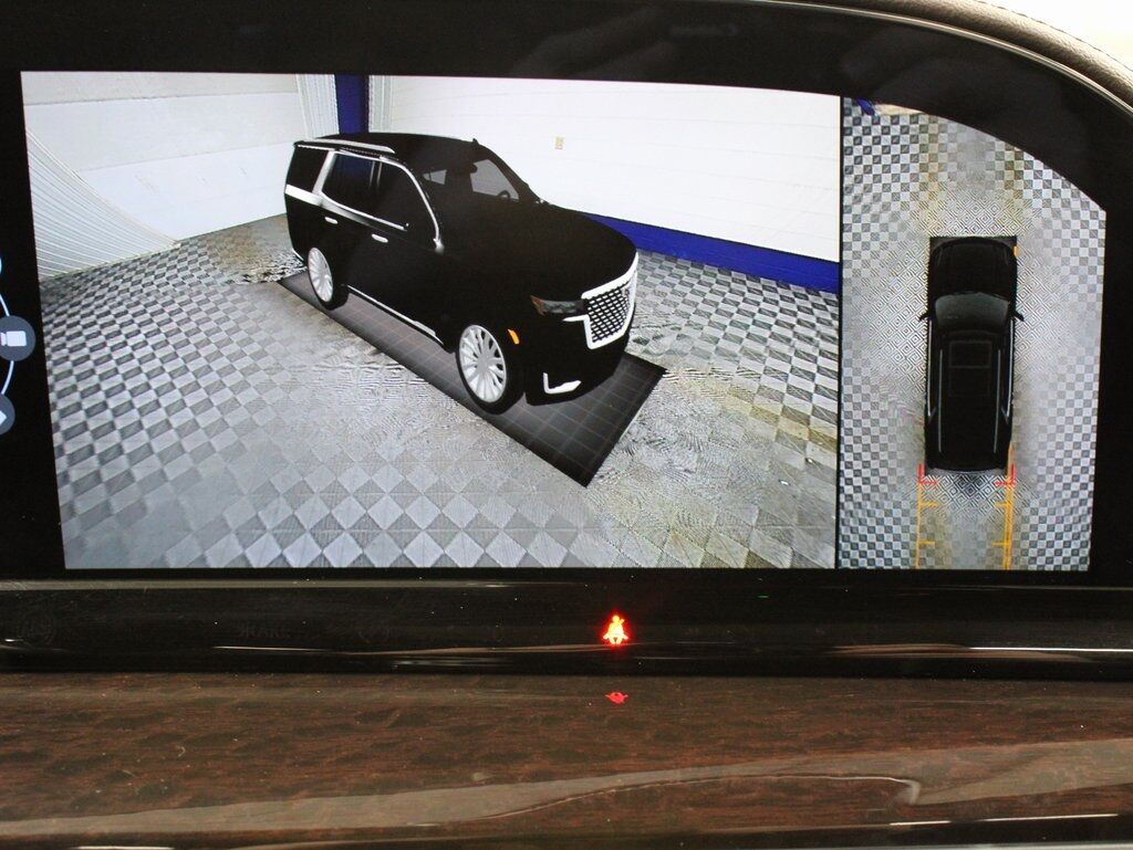 2023 Cadillac Escalade Platinum 4WD 7 Passenger Fond du Lac WI
