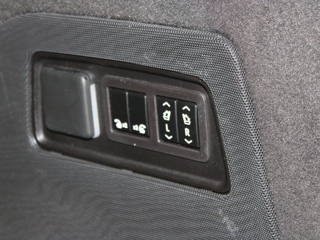 2023 Cadillac Escalade Platinum 4WD 7 Passenger Fond du Lac WI