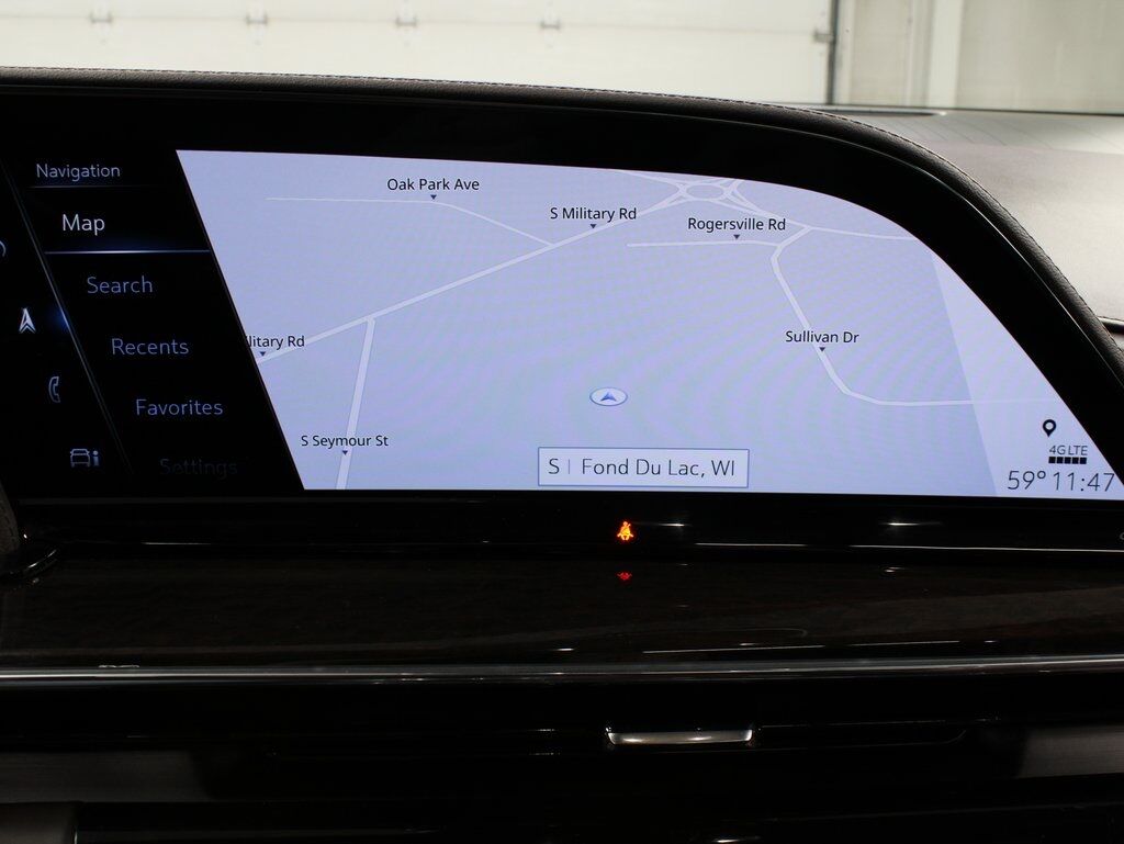 2023 Cadillac Escalade Platinum 4WD 7 Passenger Fond du Lac WI