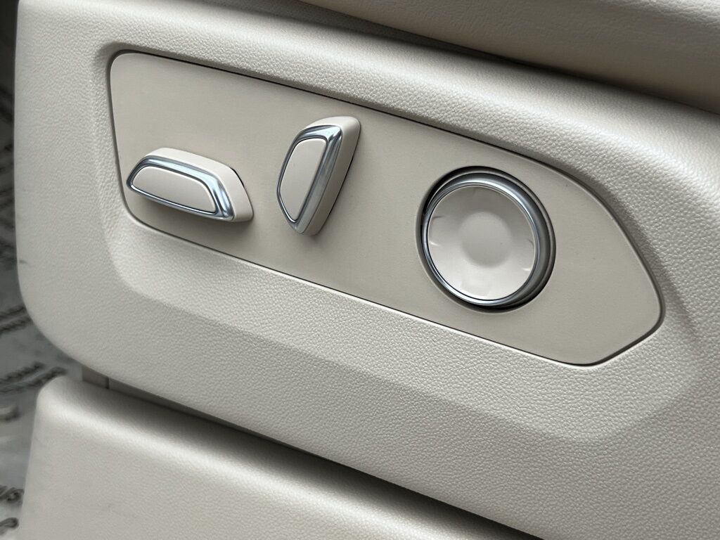 2023 Cadillac Escalade Premium Luxury Indianapolis IN