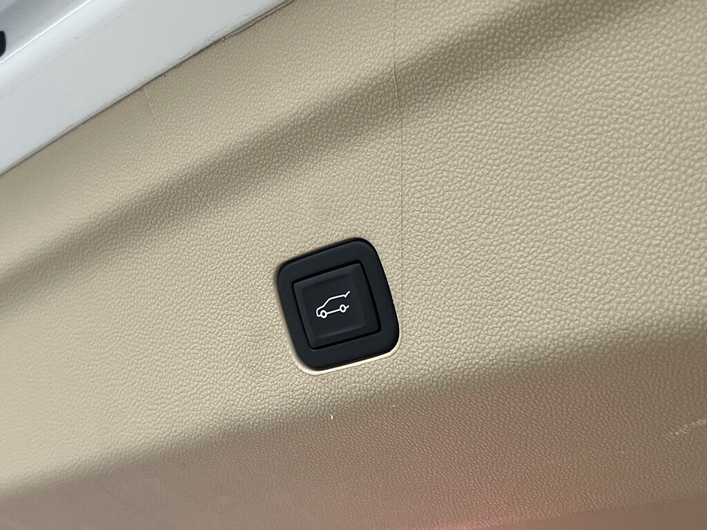 2023 Cadillac Escalade Premium Luxury Indianapolis IN