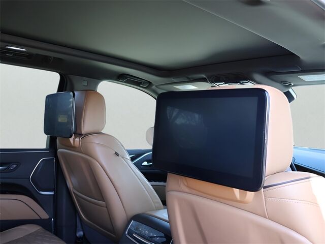 2023 Cadillac Escalade Premium Luxury Oshkosh WI