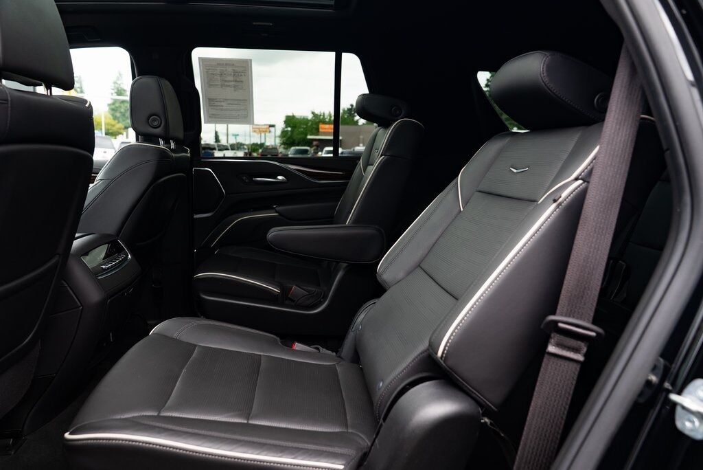 2023 Cadillac Escalade Premium Luxury Milwaukie OR