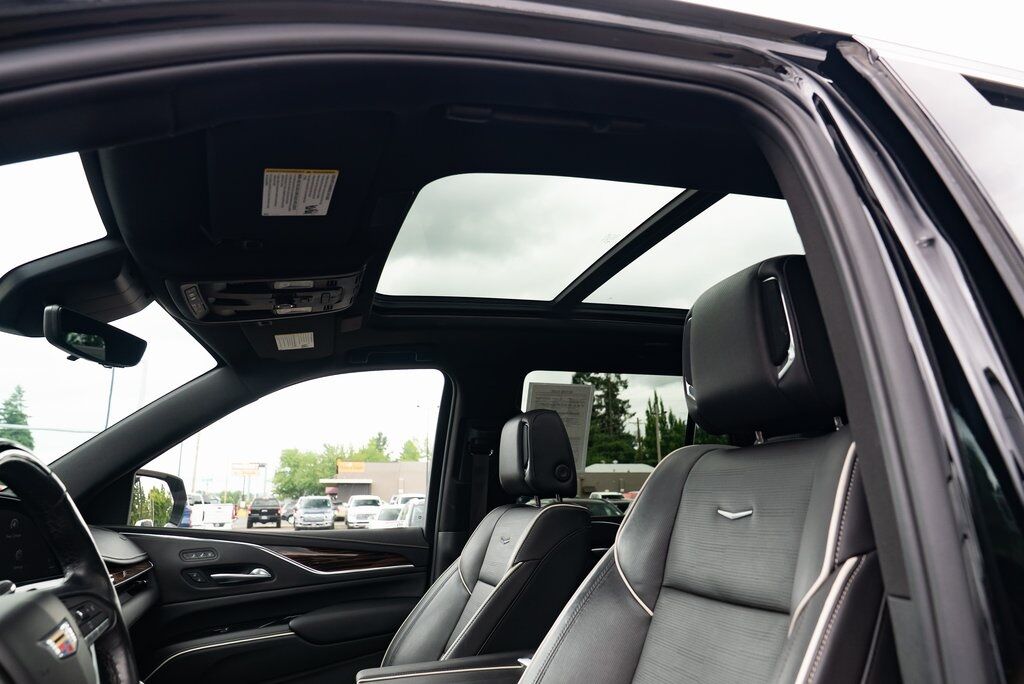 2023 Cadillac Escalade Premium Luxury Milwaukie OR