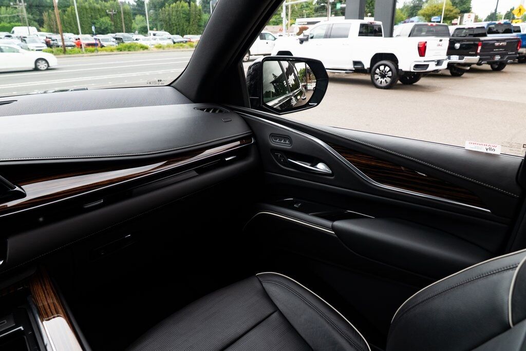 2023 Cadillac Escalade Premium Luxury Milwaukie OR