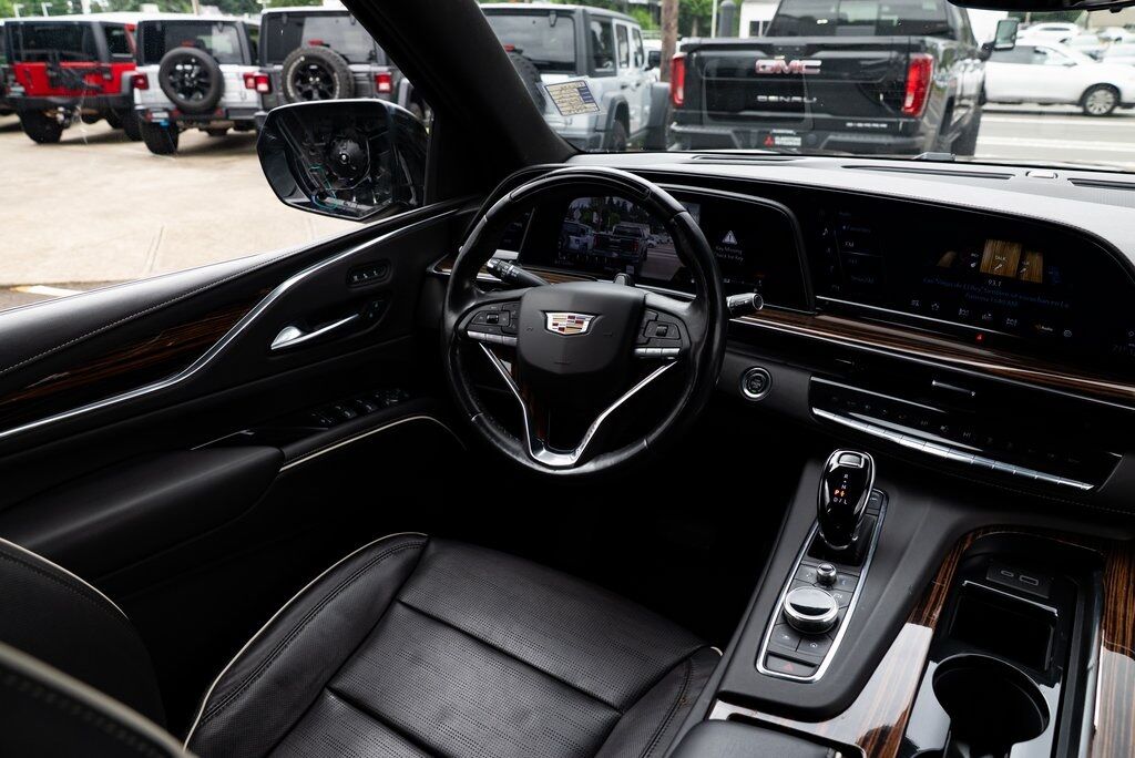2023 Cadillac Escalade Premium Luxury Milwaukie OR