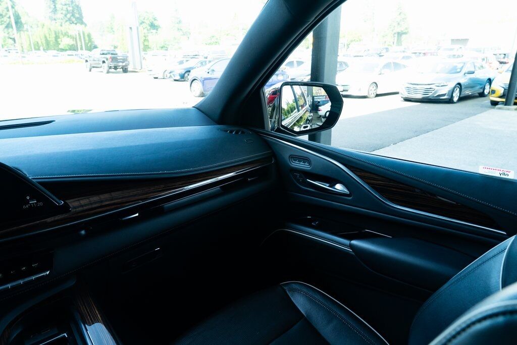 2023 Cadillac Escalade Premium Luxury Milwaukie OR