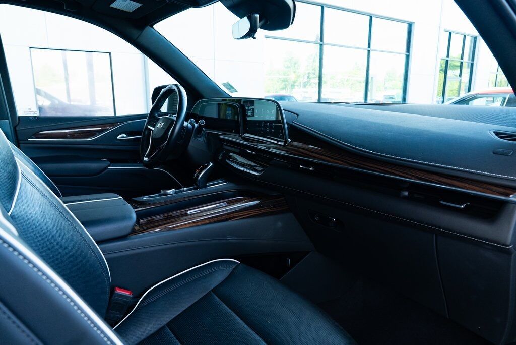 2023 Cadillac Escalade Premium Luxury Milwaukie OR