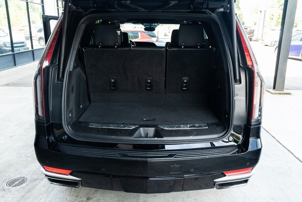 2023 Cadillac Escalade Premium Luxury Milwaukie OR