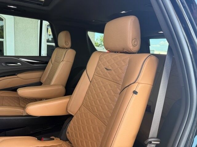 2023 Cadillac Escalade Premium Luxury Punta Gorda FL