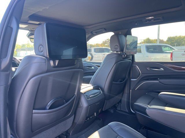 2023 Cadillac Escalade Premium Luxury Carbondale IL