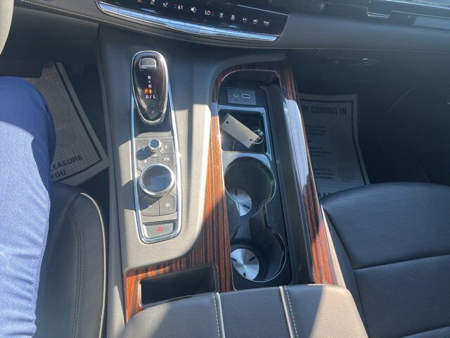 2023 Cadillac Escalade Premium Luxury Carbondale IL