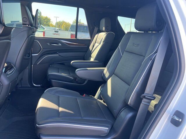 2023 Cadillac Escalade Premium Luxury Carbondale IL