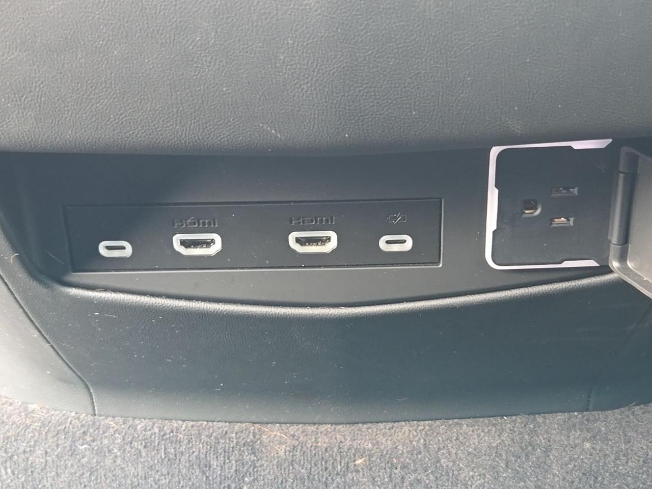 2023 Cadillac Escalade Premium Luxury Fredericksburg VA