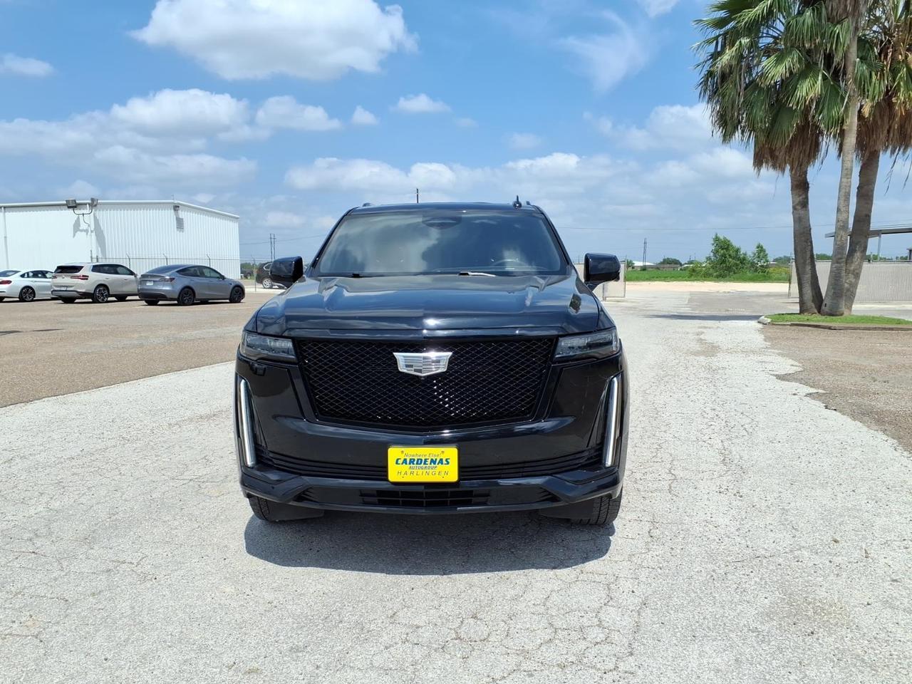 2023 Cadillac Escalade Sport