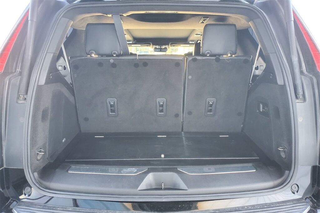 2023 Cadillac Escalade Sport Platinum Hondo TX