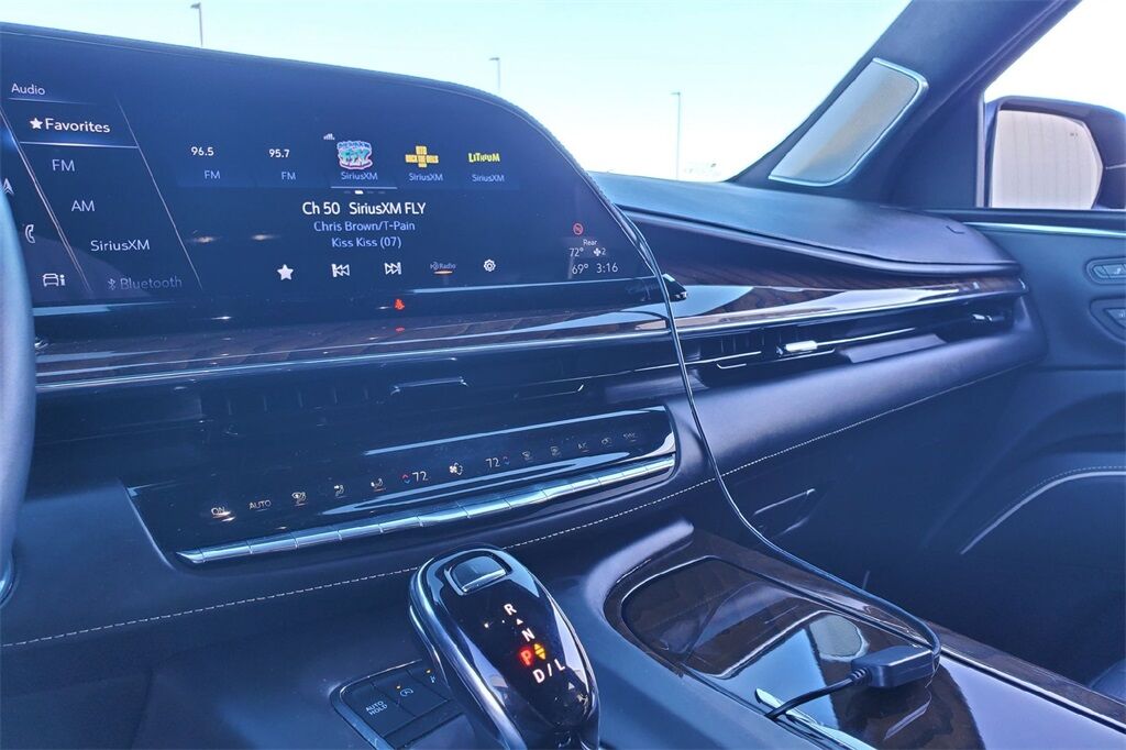 2023 Cadillac Escalade Sport Platinum Hondo TX