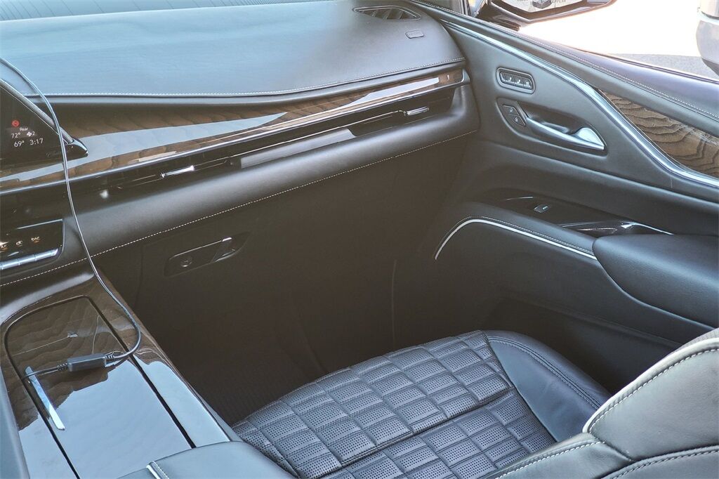 2023 Cadillac Escalade Sport Platinum Hondo TX