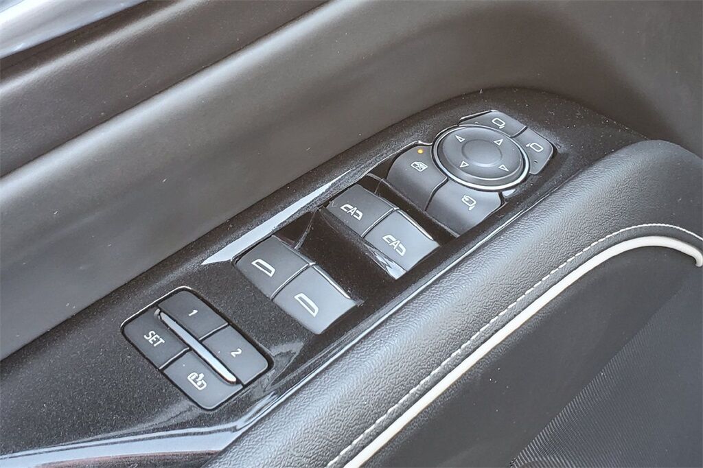 2023 Cadillac Escalade Sport Platinum Hondo TX