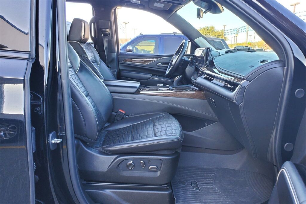 2023 Cadillac Escalade Sport Platinum Hondo TX