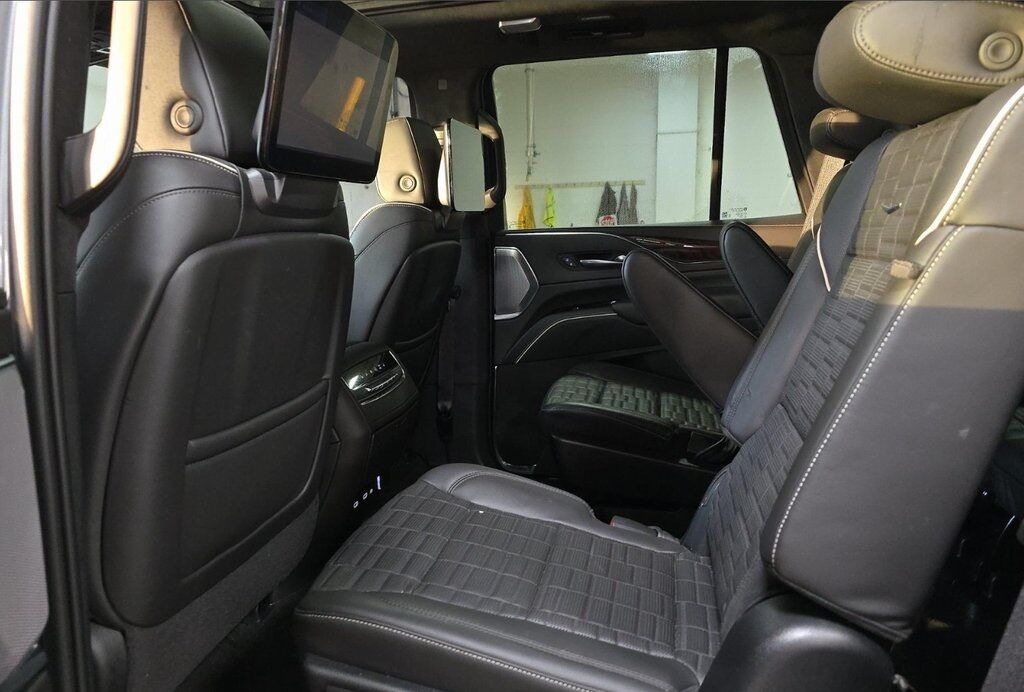 2023 Cadillac Escalade Sport Platinum Tigard OR