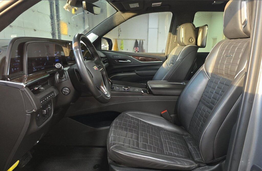 2023 Cadillac Escalade Sport Platinum Tigard OR