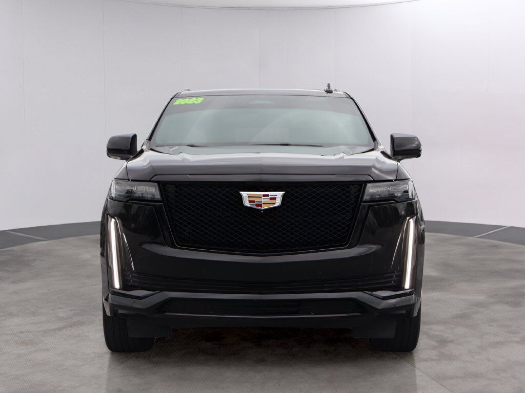 2023 Cadillac Escalade Sport